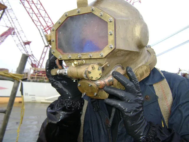 Gladiator silicon bronze commercial diving helmet built by Heavy Metal Divers